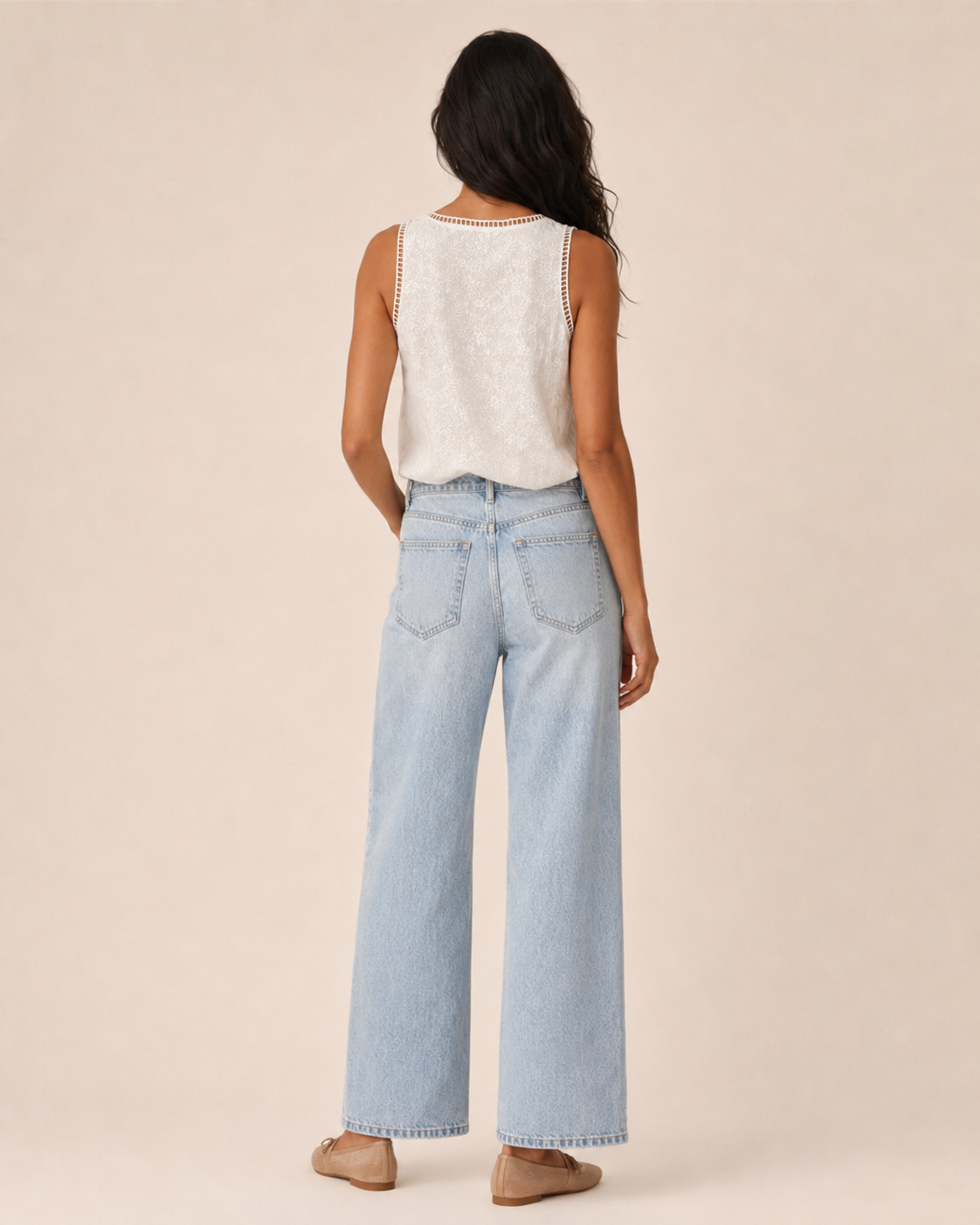 Top Nélia — Broderies Ivoire & Finitions Ajourées